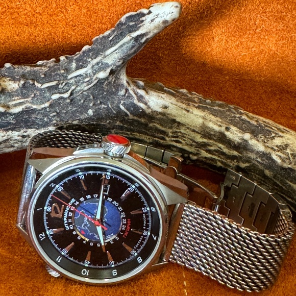 EXTREMELY RARE Strumunski Gegargin Soviet Watch - Picture 2 of 7